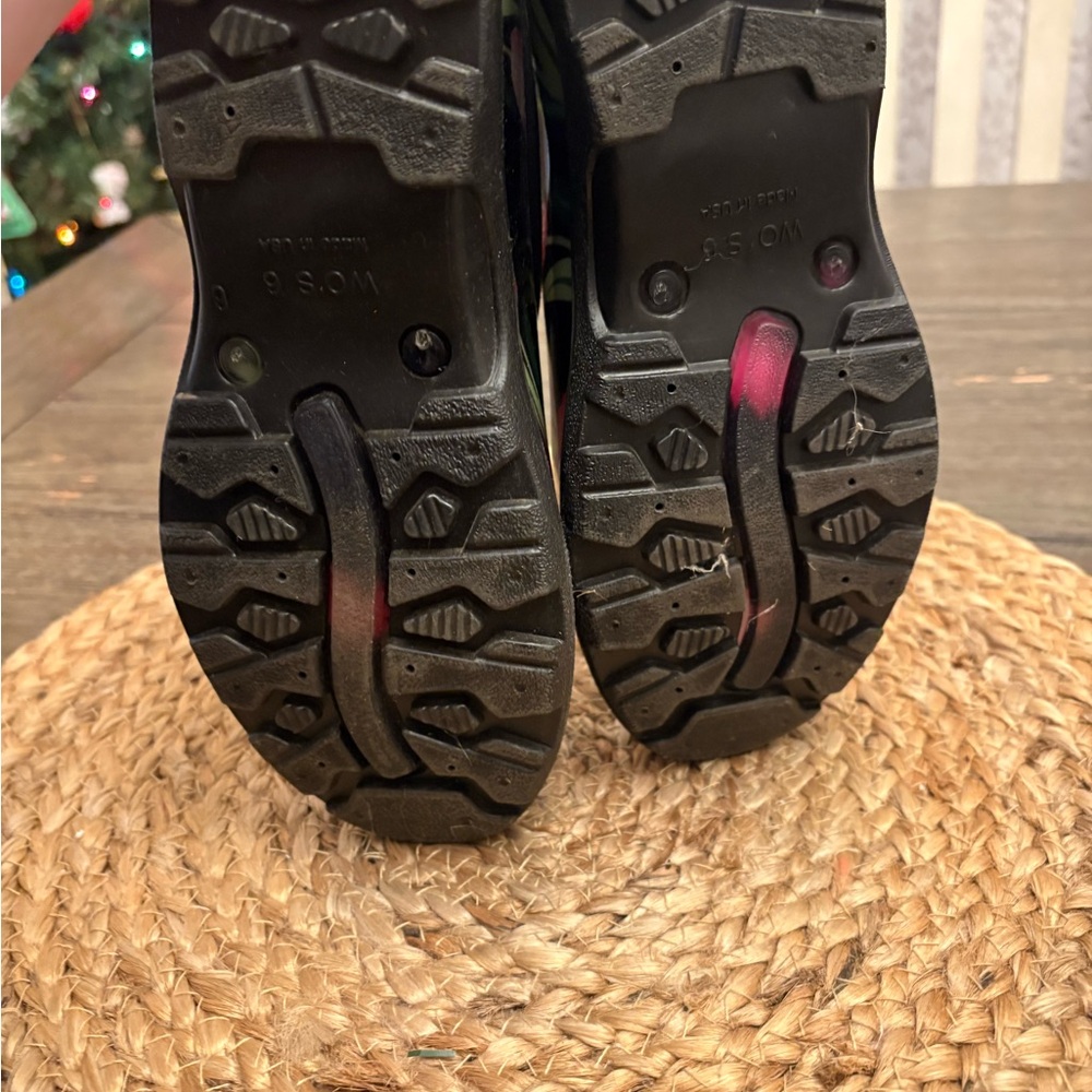 Sloggers Women's Black Mules with Pink Floral Design size 6 - Picture 6 of 8
